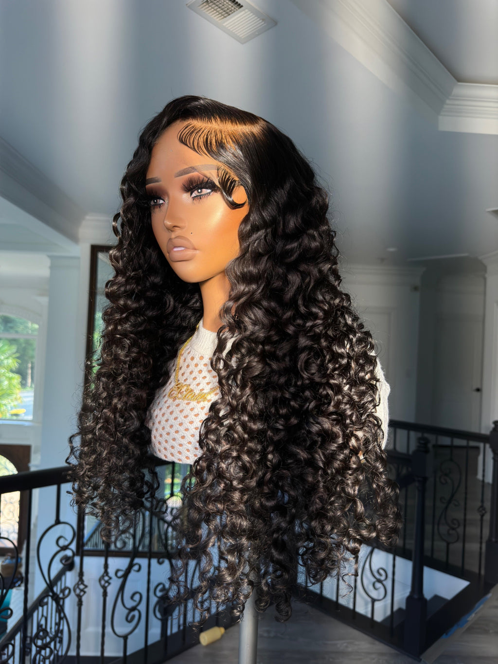 “Kaliyah” (7x7 Hd LACE CLOSURE)