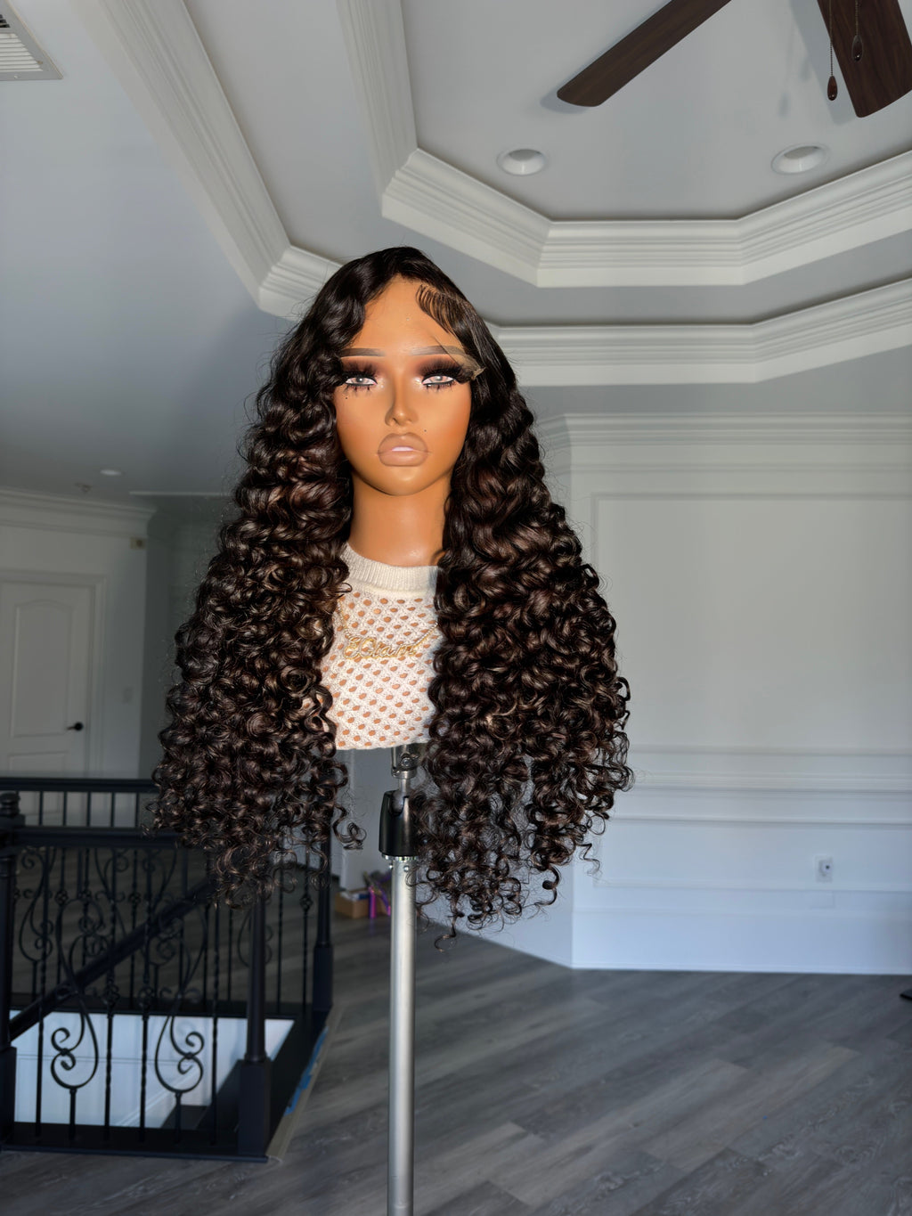 “Kaliyah” (7x7 Hd LACE CLOSURE)